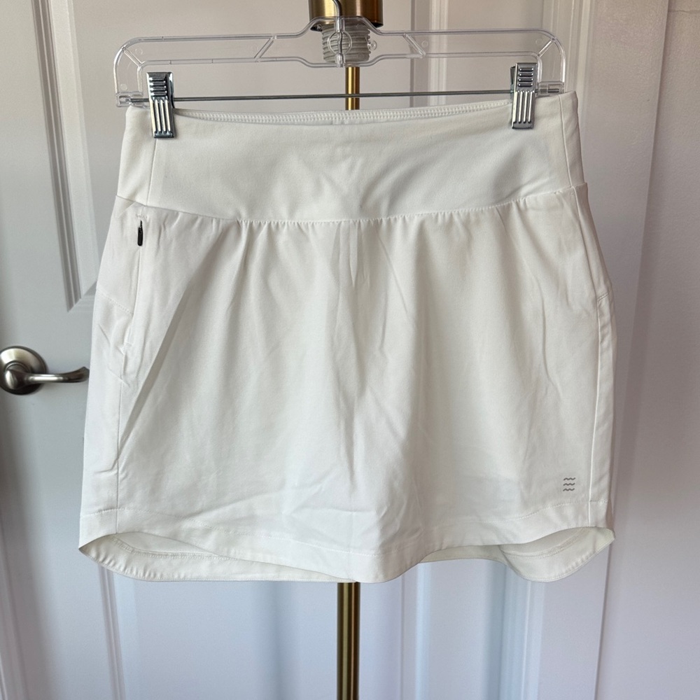 Freefly White Women's Skort (like new)
